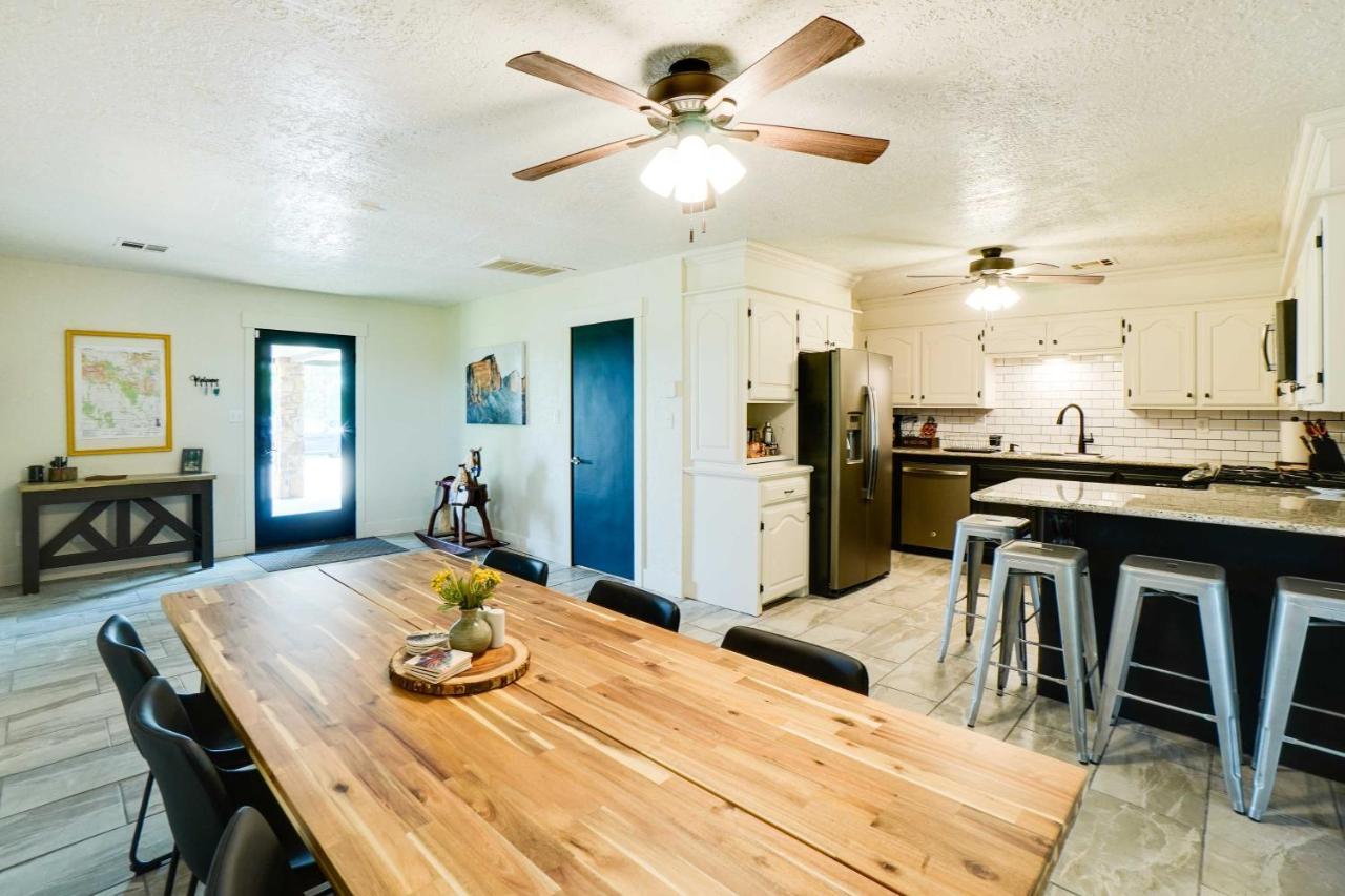 Spacious Country Home Near Ft Sill And Medicine Park 劳顿 外观 照片