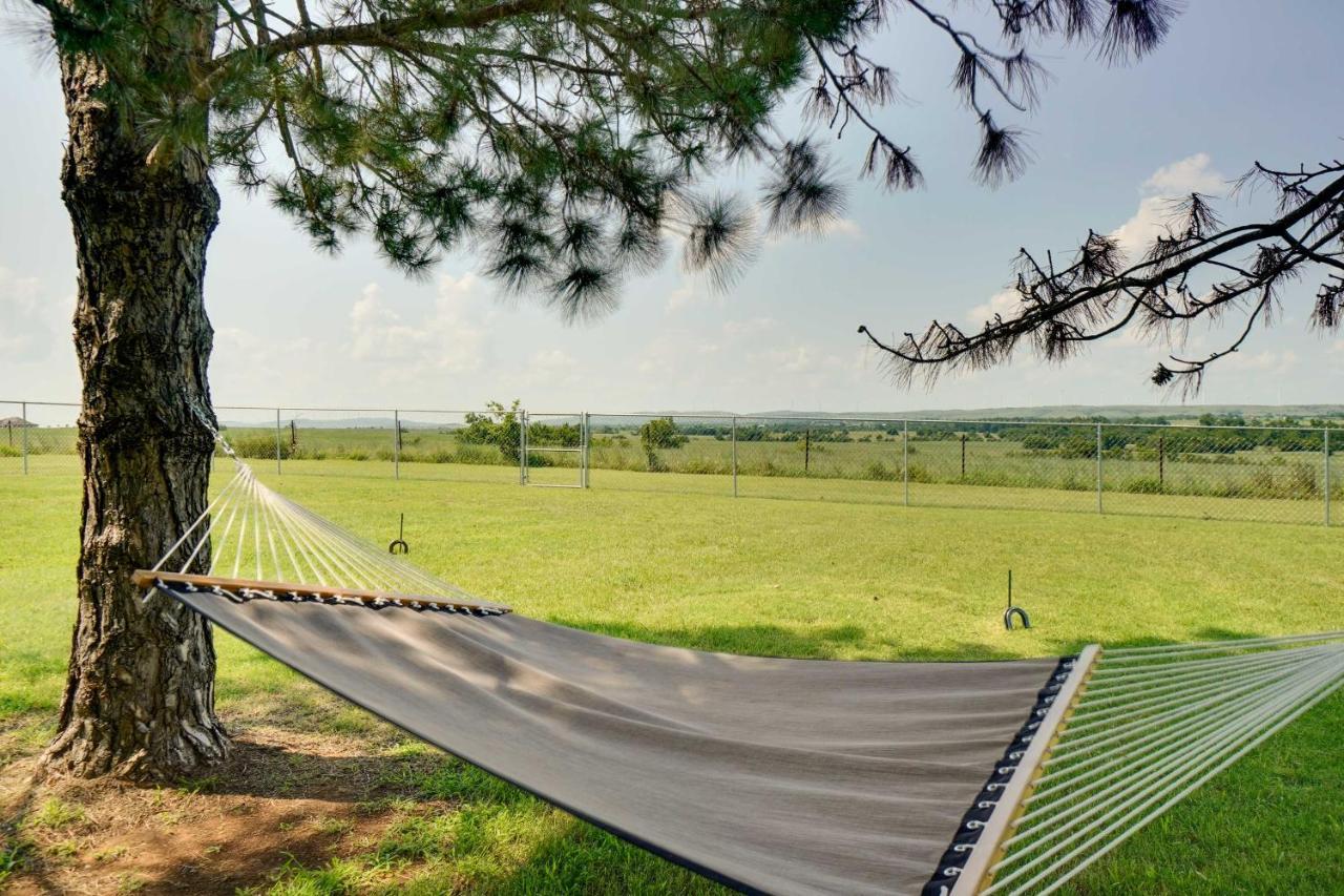 Spacious Country Home Near Ft Sill And Medicine Park 劳顿 外观 照片