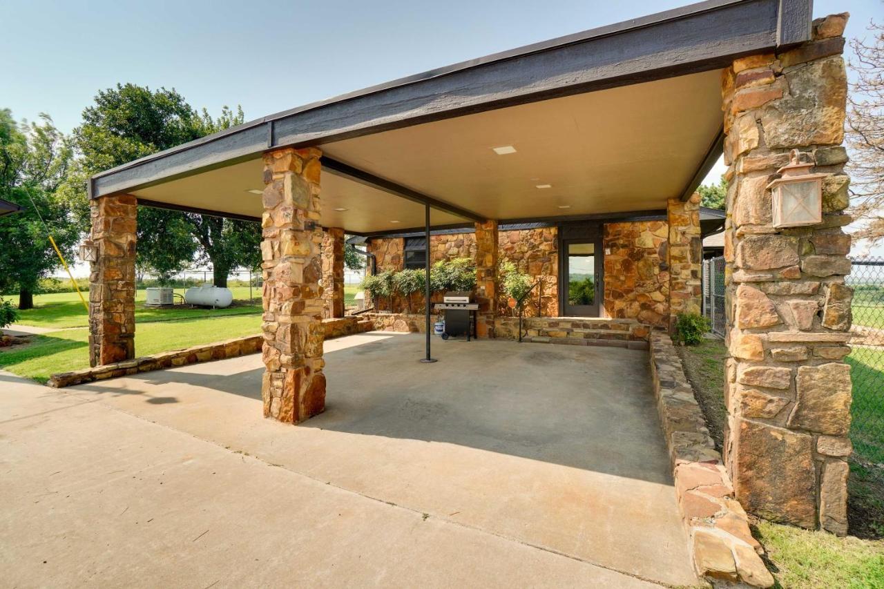 Spacious Country Home Near Ft Sill And Medicine Park 劳顿 外观 照片