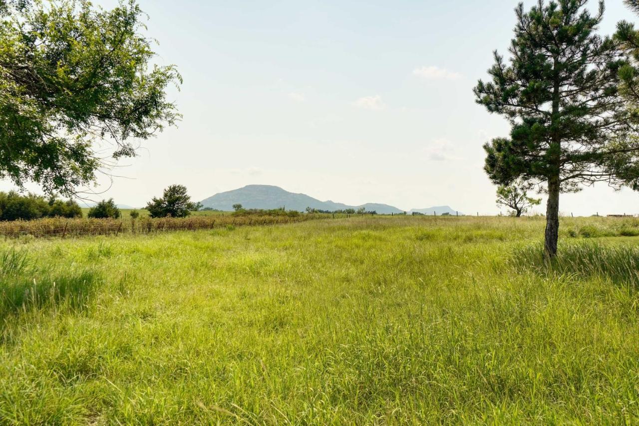 Spacious Country Home Near Ft Sill And Medicine Park 劳顿 外观 照片