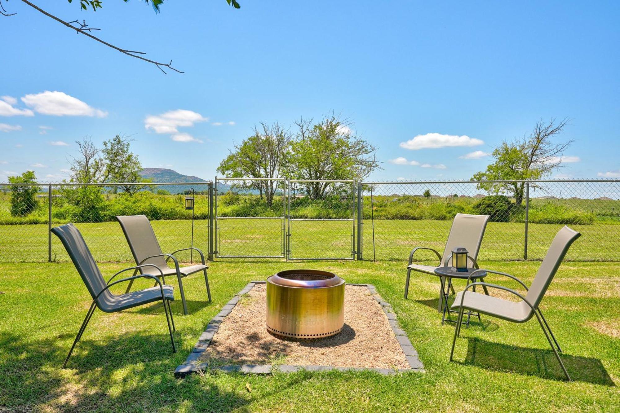 Spacious Country Home Near Ft Sill And Medicine Park 劳顿 外观 照片