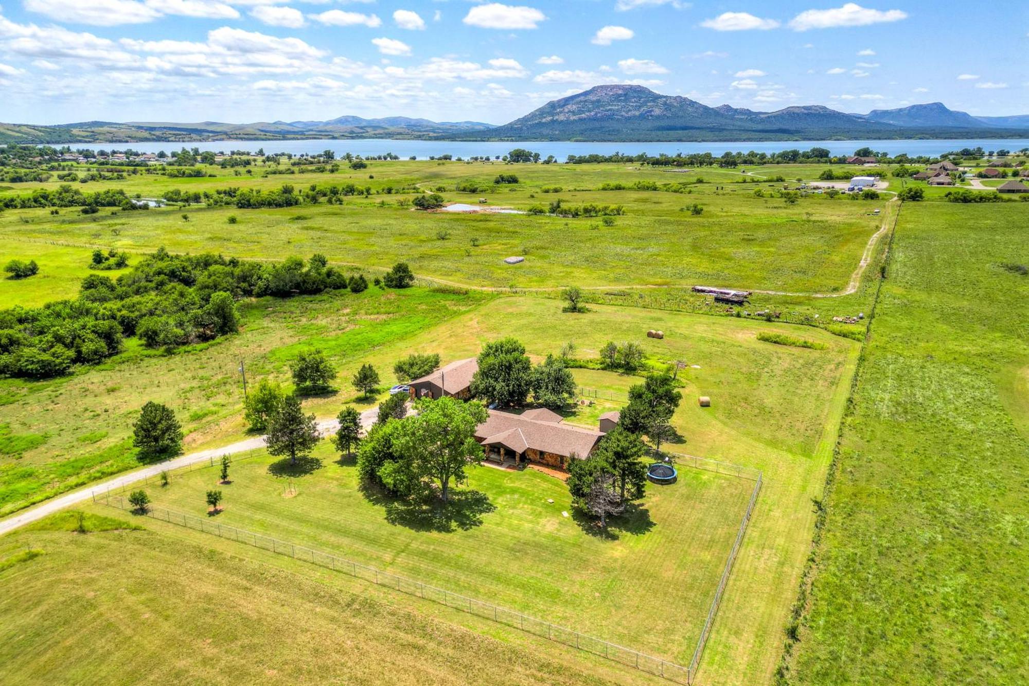 Spacious Country Home Near Ft Sill And Medicine Park 劳顿 外观 照片